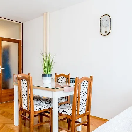 Apartment Goreta